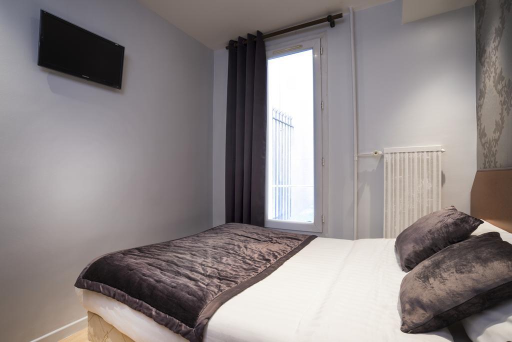 Hotel Du Bresil Paris