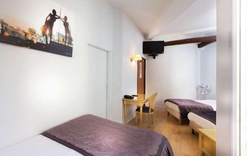 Hotel Du Bresil Paris